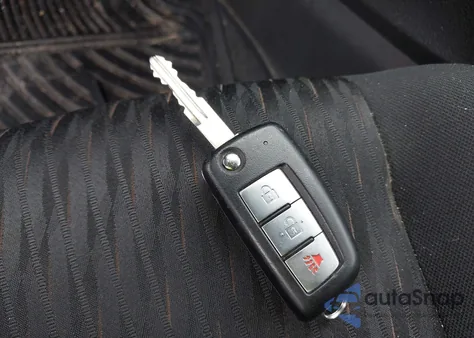 2017 Nissan Rogue S z USA, uszkodzony, nr VIN KNMAT2MT9HP519773